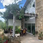 Sejours Lavalette Nadine Holiday home *